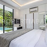 Charming Family Home In Seminyak. Villas in Bali for Sale: Вилла в Семиньяк, Балиан за 348 тыс. USD. Leasehold. Предварительный просмотр фото #4