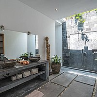 Modern 4-Bedroom Villa in Prime Seminyak Location for Long Lease. Villas in Bali for Sale: Вилла в Семиньяк, Балиан за 14,6 млрд. IDR. Leasehold. Предварительный просмотр фото #13