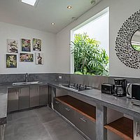 Modern 4-Bedroom Villa in Prime Seminyak Location for Long Lease. Villas in Bali for Sale: Вилла в Семиньяк, Балиан за 67,3 млн. RUB. Leasehold. Предварительный просмотр фото #5