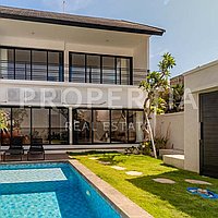 Stunning Modern Villa In Seminyak. Villas in Bali for Sale: Вилла в Семиньяк, Балиан за 285 тыс. USD. Leasehold. Предварительный просмотр фото #14