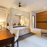 Freehold Four Bedroom Villa with Traditional Architecture in the Heart of Seminyak. Villas in Bali for Sale: Вилла в Семиньяк, Балиан за 2252 тыс. USD. Freehold. Предварительный просмотр фото #4