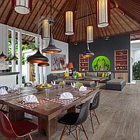 Stunning 12 Bed Villa Estate – Two Interconnected 6 Bedroom Villas in Gated Seminyak Community. Villas in Bali for Sale: Вилла в Семиньяк, Балиан за 1550 тыс. USD. Leasehold. Предварительный просмотр фото #2