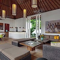 Stunning 12 Bed Villa Estate – Two Interconnected 6 Bedroom Villas in Gated Seminyak Community. Villas in Bali for Sale: Вилла в Семиньяк, Балиан за 1550 тыс. USD. Leasehold. Предварительный просмотр фото #3