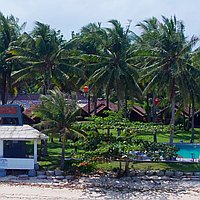 Turnkey Business & Property Investment – Fully Operational Surf Resort in Sumatra. Villas in Bali for Sale: Vila di dalam Sumatra, Bali untuk 10,2 Miliar IDR. Freehold. Pratinjau foto #7