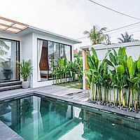 Cozy and Chic Two-Bedroom Villa with Long Lease in Kaba Kaba. Villas in Bali for Sale: Вилла в Табанан, Балиан за 10,1 млн. RUB. Leasehold. Предварительный просмотр фото #1