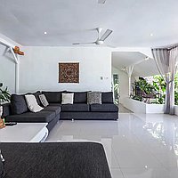 Stunning 8 Bedroom Villa and Retreat in Rice Paddy Setting – Balian. Villas in Bali for Sale: Вилла в Табанан, Балиан за 492 тыс. USD. Leasehold. Предварительный просмотр фото #2