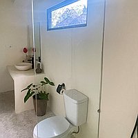 Three-Bedroom Villa with Outdoor Cabana and Pool in Thriving Cepaka, Tabanan. Villas in Bali for Sale: Vila di dalam Tabanan, Bali untuk 1,7 Miliar IDR. Leasehold. Pratinjau foto #10