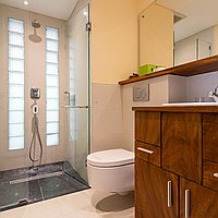 Secluded luxury resort amidst tranquil village near Nyanyi. Villas in Bali for Sale: Vila di dalam Tabanan, Bali untuk 57,8 Miliar IDR. Freehold. Pratinjau foto #8