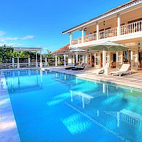 Gorgeous Colonial Residence With A Modern Twist. Villas in Bali for Sale: Вилла в Табанан, Балиан за 1075 тыс. USD. Freehold. Предварительный просмотр фото #1