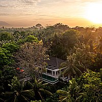 Magnificent riverside estate in tranquil Nyambu village. Villas in Bali for Sale: Вилла в Табанан, Балиан за 1363 тыс. USD. Freehold. Предварительный просмотр фото #8
