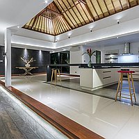 Luxury living in the middle of rice field in Nyanyi. Villas in Bali for Sale: Вилла в Табанан, Балиан за 1020 тыс. USD. Freehold. Предварительный просмотр фото #5