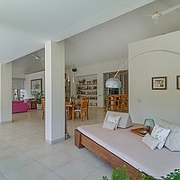 Exclusive Opportunity: Freehold 4-Bedroom Riverfront Villa in Tabanan with Strategic Access. Villas in Bali for Sale: Вилла в Табанан, Балиан за 1482 тыс. USD. Freehold. Предварительный просмотр фото #3