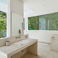 Exclusive Opportunity: Freehold 4-Bedroom Riverfront Villa in Tabanan with Strategic Access. Villas in Bali for Sale: Вилла в Табанан, Балиан за 1482 тыс. USD. Freehold. Предварительный просмотр фото #17