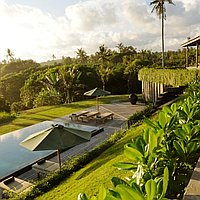 Unique Luxury Beachfront Freehold 3 Bedroom Villa With All The Extras. Villas in Bali for Sale: Вилла в Табанан, Балиан за 1600 тыс. USD. Freehold. Предварительный просмотр фото #1