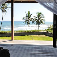 Unique Luxury Beachfront Freehold 3 Bedroom Villa With All The Extras. Villas in Bali for Sale: Вилла в Табанан, Балиан за 1600 тыс. USD. Freehold. Предварительный просмотр фото #4