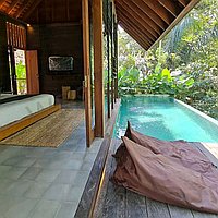 Exquisite Contemporary One. Villas in Bali for Sale: Вилла в Убуд, Балиан за 184 тыс. USD. Leasehold. Предварительный просмотр фото #1