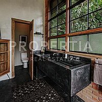 Exquisite Riverside Estate In The Heart Of Bali. Villas in Bali for Sale: Вилла в Убуд, Балиан за 1894 тыс. USD. Leasehold. Предварительный просмотр фото #4