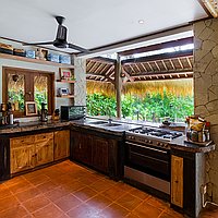 Expansive 27 ARE Freehold Property Investment Opportunity, Minutes from Central Ubud. Villas in Bali for Sale: Вилла в Убуд, Балиан за 874 тыс. USD. Freehold. Предварительный просмотр фото #3