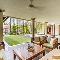 Elegant estate surrounded by rice field Keliki in North of Ubud. Villas in Bali for Sale: Vila di dalam Ubud, Bali untuk 27 Miliar IDR. Freehold. Pratinjau foto #7