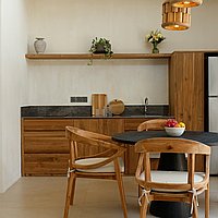 Charming One-Bedroom Villa with a Modern Rustic Theme, Prime Uluwatu Locale. Villas in Bali for Sale: Вилла в Улувату, Балиан за 195 тыс. USD. Leasehold. Предварительный просмотр фото #5