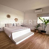 Modern Spacious Villa In Ungasan. Villas in Bali for Sale: Вилла в Улувату, Балиан за 75,9 млн. RUB. Freehold. Предварительный просмотр фото #11