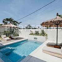 Stunning Modern Concrete Villa. Villas in Bali for Sale: Вилла в Умалас, Балиан за 4,6 млрд. IDR. Leasehold. Предварительный просмотр фото #17
