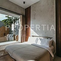 Stunning Modern Concrete Villa. Villas in Bali for Sale: Вилла в Умалас, Балиан за 4,6 млрд. IDR. Leasehold. Предварительный просмотр фото #10