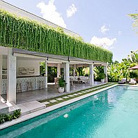 Gorgeous Mediterranean Style Villa. Villas in Bali for Sale: Вилла в Умалас, Балиан за 27,5 млн. RUB. Leasehold. Предварительный просмотр фото #1