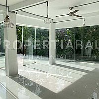 High Potential Renovation Opportunity Investment. Villas in Bali for Sale: Вилла в Умалас, Балиан за 26,5 млн. RUB. Leasehold. Предварительный просмотр фото #3