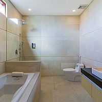 Spacious Classic Home Design Four-Bedroom Villa in Umalas Kerobokan’s Tranquil Neighborhood. Villas in Bali for Sale: Вилла в Умалас, Балиан за 148 тыс. USD. Leasehold. Предварительный просмотр фото #10