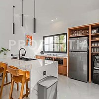 Tropical Elegance In Umalas. Villas in Bali for Sale: Вилла в Умалас, Балиан за 18,1 млн. RUB. Leasehold. Предварительный просмотр фото #1