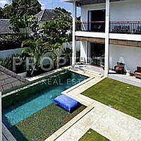 Spacious Modern Villa In Umalas. Villas in Bali for Sale: Vila di dalam Umalas, Bali untuk 13,5 Miliar IDR. Leasehold. Pratinjau foto #16