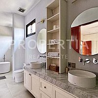 Spacious Modern Villa In Umalas. Villas in Bali for Sale: Vila di dalam Umalas, Bali untuk 13,5 Miliar IDR. Leasehold. Pratinjau foto #15