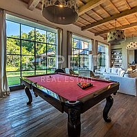 One-Of-A-Kind Villa In Umalas. Villas in Bali for Sale: Vila di dalam Umalas, Bali untuk 32,0 Miliar IDR. Leasehold. Pratinjau foto #12