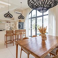 Mediterranean Bliss In Ungasan. Villas in Bali for Sale: Вилла в Унгасан, Балиан за 415 тыс. USD. Freehold. Предварительный просмотр фото #1