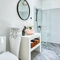 Rare Two-in-One Opportunity: Brand-New Two-Bedroom Villa & 4.2 ARE Plot in Ungasan, Near the Beach. Villas in Bali for Sale: Vila di dalam Ungasan, Bali untuk 4,7 Miliar IDR. Leasehold. Pratinjau foto #8