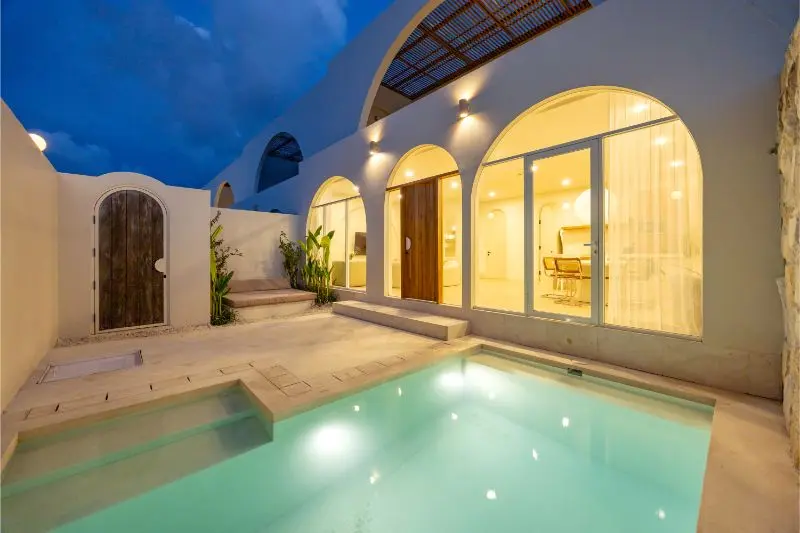 2 KAMAR TIDUR | ULUWATU. Villas in Bali for Sale: Vila di dalam Uluwatu, Bali untuk 360 Ribuan USD. Leasehold. Foto Utama