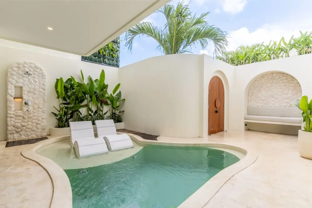 2 KAMAR TIDUR | CANGGU | BATU BOLONG. Villas in Bali for Sale: Villa in Canggu, Bali for 409 Thousands USD. Leasehold. Main Photo