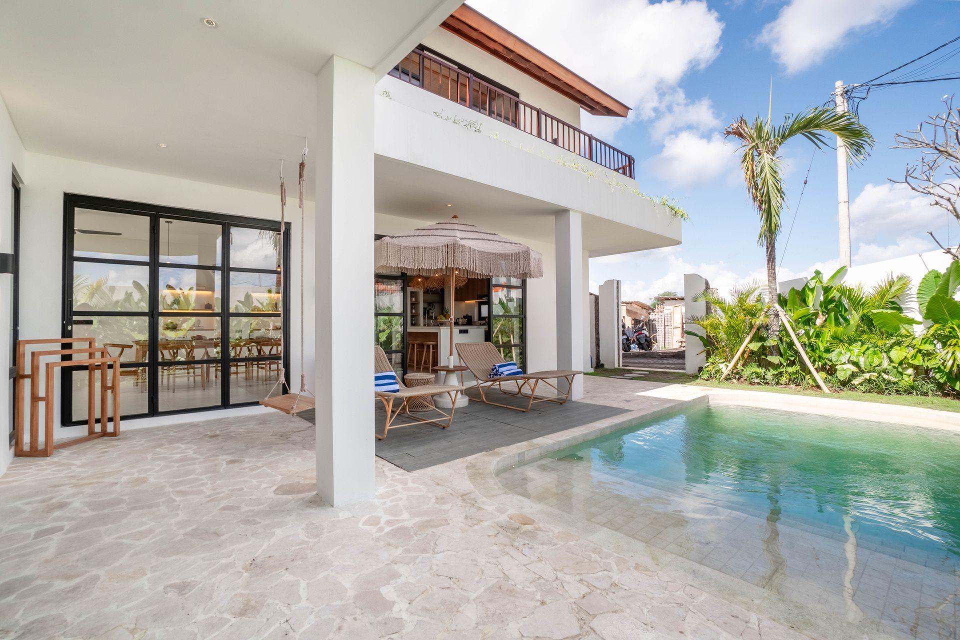 4 Kamar Tidur | Seseh. Villas in Bali for Sale: Villa in Seseh, Bali for 548 Thousands USD. Leasehold. Main Photo