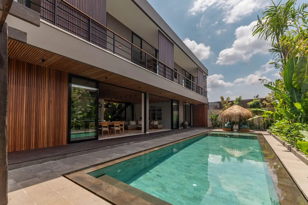 4 KAMAR TIDUR | CANGGU. Villas in Bali for Sale: Villa in Canggu, Bali for 765 Thousands USD. Leasehold. Main Photo