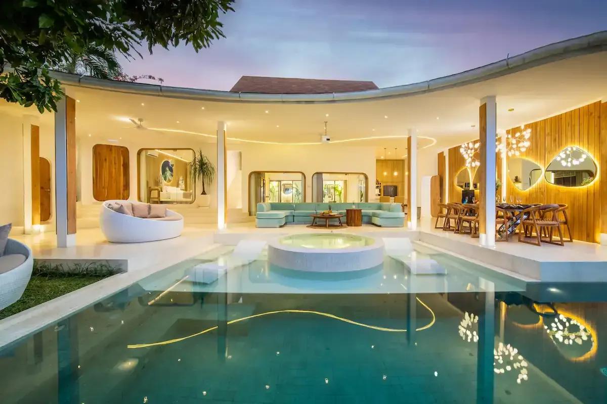 5 Kamar Tidur | Umalas. Villas in Bali for Sale: Villa in Umalas, Bali for 780 Thousands USD. Leasehold. Main Photo