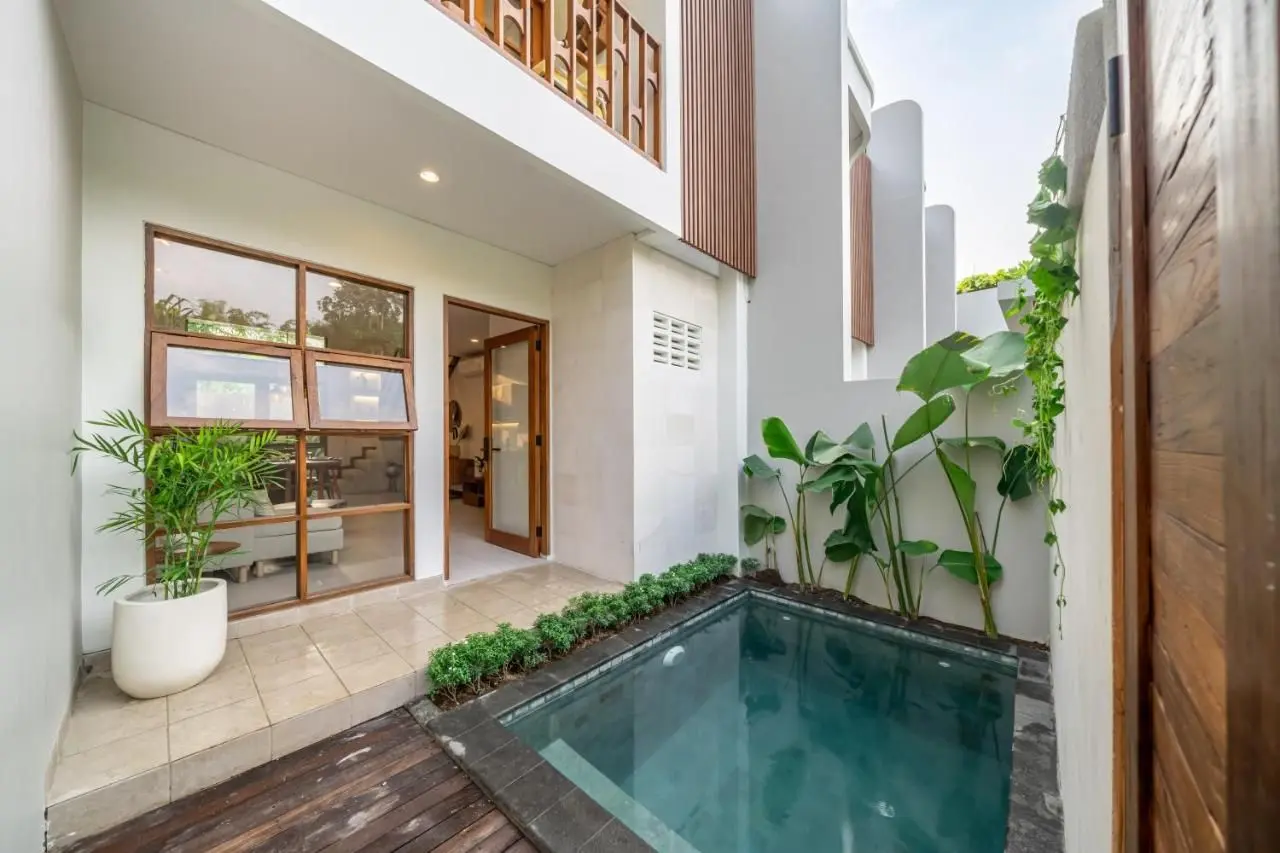 I KAMAR TIDUR | CANGGU. Villas in Bali for Sale: Villa in Babakan, Bali for 142 Thousands USD. Leasehold. Main Photo