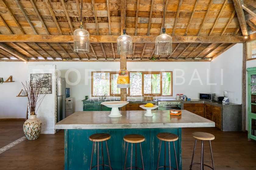 Stunning Traditional Villa In Bingin Steps From The Beach. Villas in Bali for Sale: Вилла в Бингин, Балиан за 2022 тыс. USD. Leasehold. Главное фото