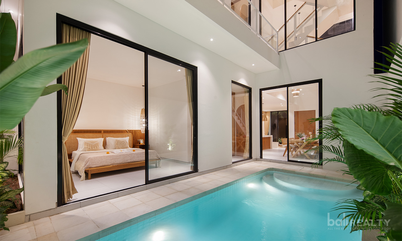 Unique Three-Bedroom Villa Featuring Rooftop Lounge and Jacuzzi, Near Balangan Beach. Villas in Bali for Sale: Вилла в Баланган, Балиан за 255 тыс. USD. Leasehold. Главное фото