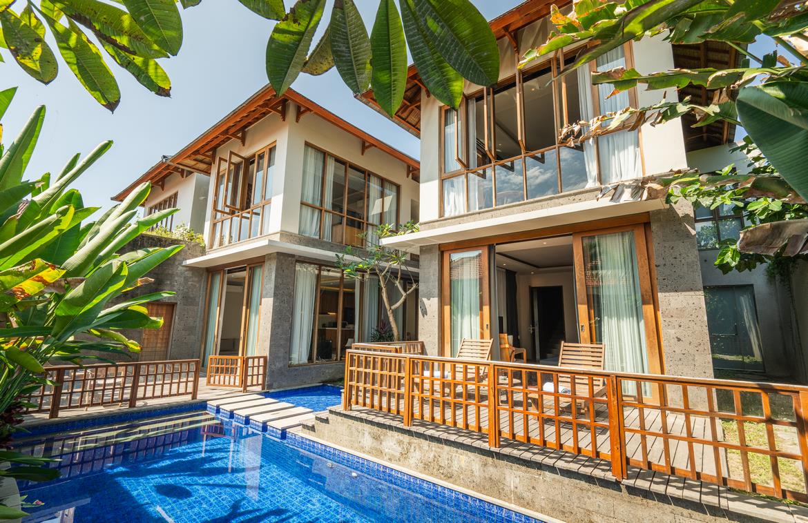 Three bedroom gated estate villa near Batu Bolong beach. Villas in Bali for Sale: Вилла в Чангу, Балиан за 593 тыс. USD. Freehold. Главное фото