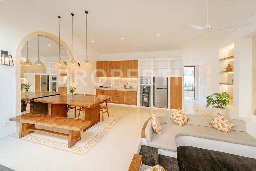 Contemporary Balinese Style Villa In Canggu. Villas in Bali for Sale: Вилла в Чангу, Балиан за 326 тыс. USD. Freehold. Главное фото