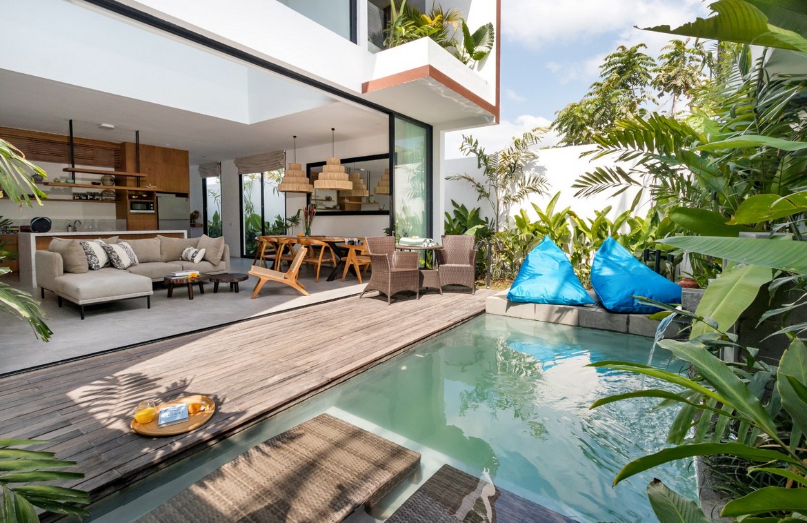 Lush oasis leasehold villa in tranquil Tumbak Bayuh village. Villas in Bali for Sale: Вилла в Чангу, Балиан за 433 тыс. USD. Leasehold. Главное фото