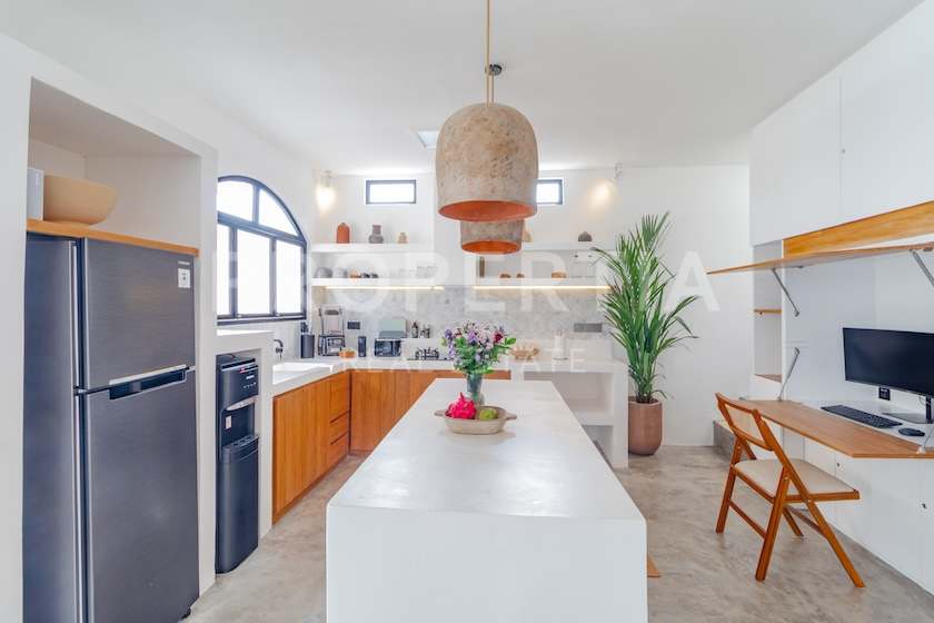 Tranquil Modern Villa In Berawa. Villas in Bali for Sale: Вилла в Берава (Чангу), Балиан за 151 тыс. USD. Leasehold. Главное фото