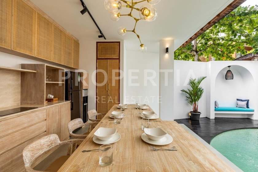 Modern Boho Style Villa In Berawa. Villas in Bali for Sale: Вилла в Чангу, Балиан за 344 тыс. USD. Leasehold. Главное фото