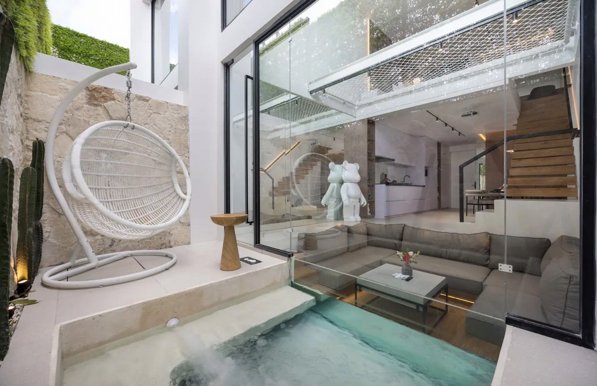 Charming one-bedroom townhouse in vibrant Batu Bolong. Villas in Bali for Sale: Вилла в Чангу, Балиан за 231 тыс. USD. Leasehold. Главное фото